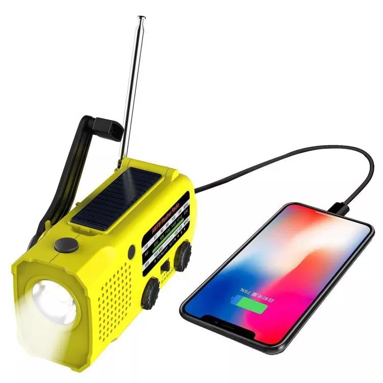 IR-299 Ultimate 5000mAh Portable Solar Dynamo Radio